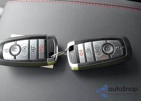 2025 Ford Explorer St-Line z USA, uszkodzony, nr VIN 1FMUK8KHXSGC05795